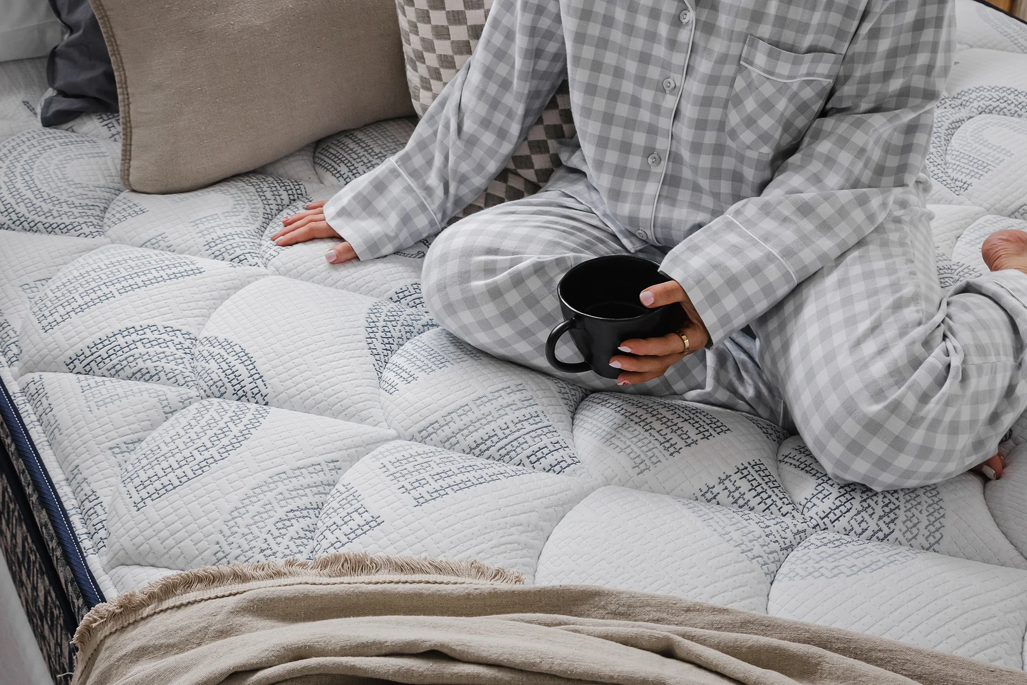 ACA Immerse Mattress & Delta Wave Adjustable Base - King Bundle Deal - Image 6
