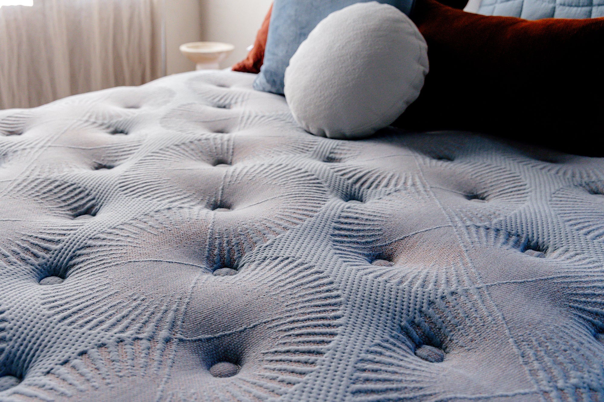 Artemis Mattress & iPerform 2000 Adjustable Base - Queen Bundle Deal - Image 3