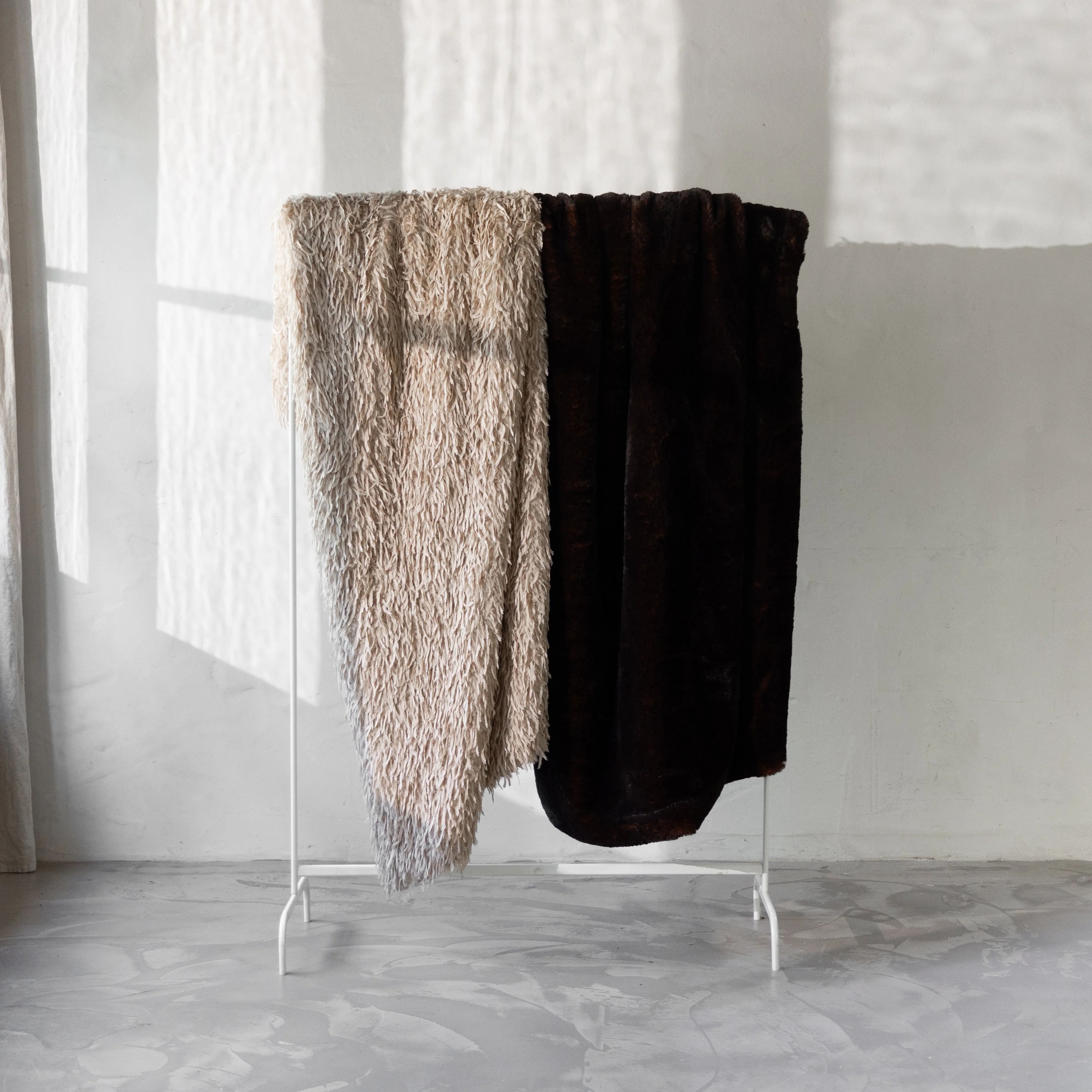Emu Eggshell Throw - Image 6