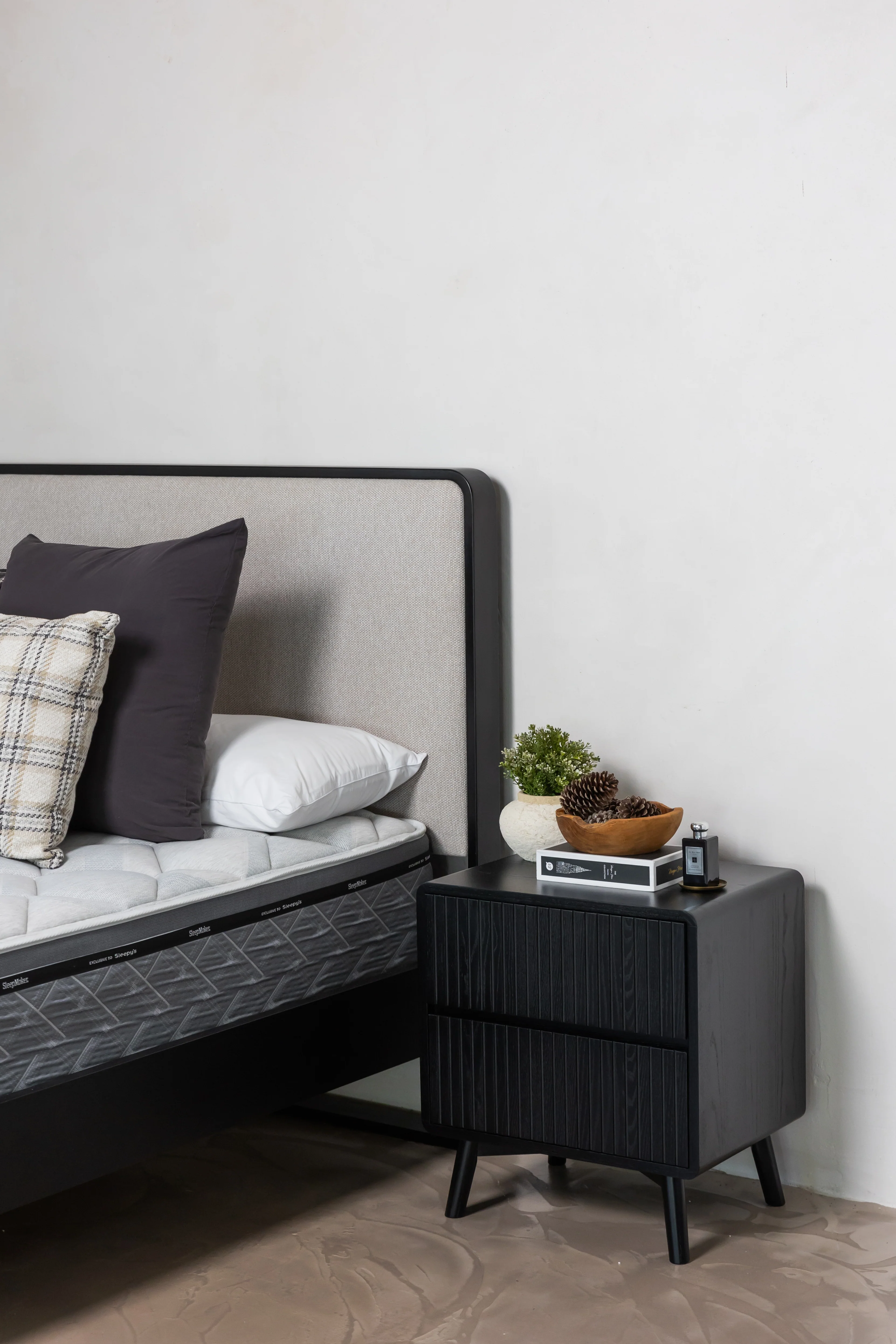 Eriksen Black Bedside Table - Image 4