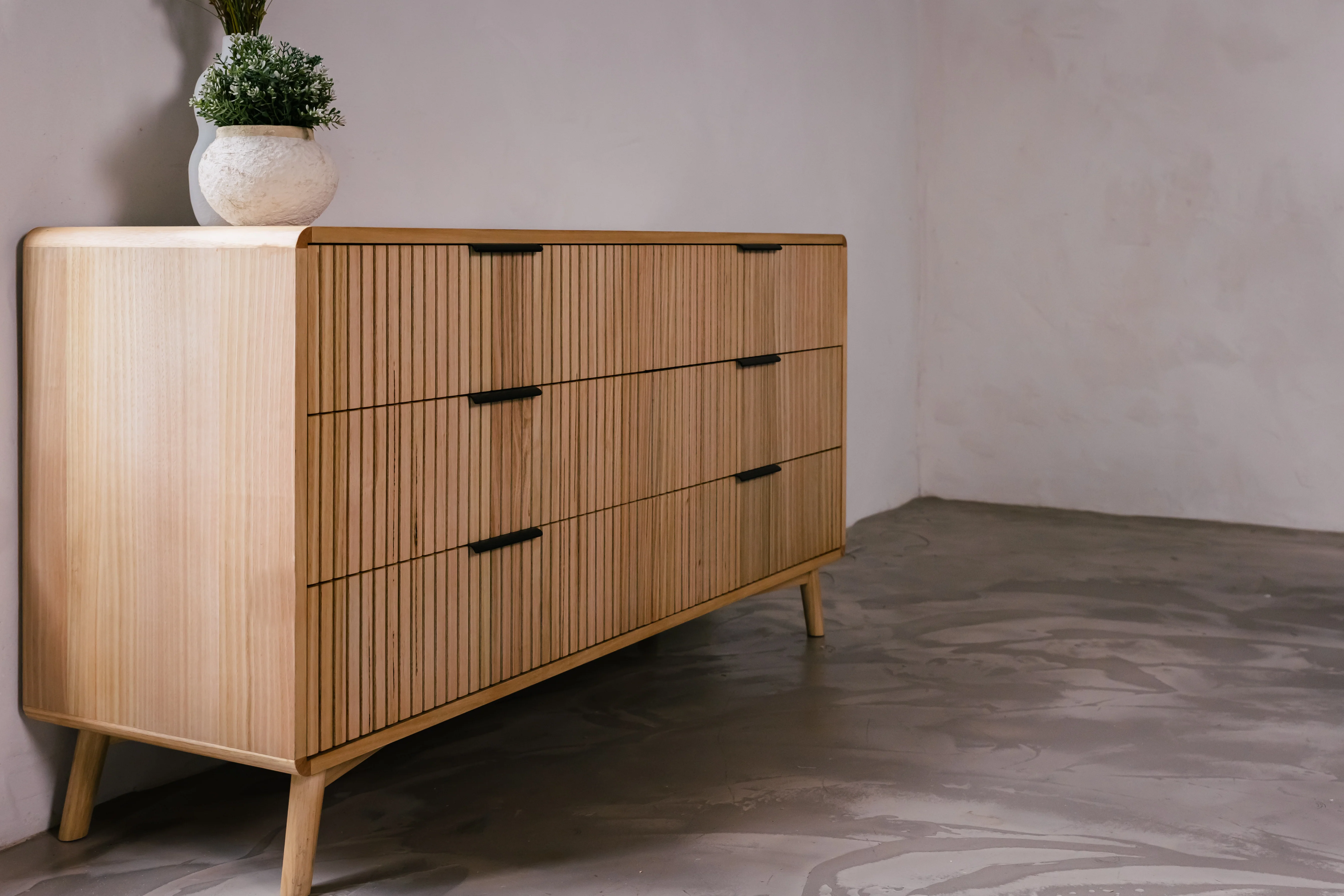 Eriksen Natural Dresser - Image 4