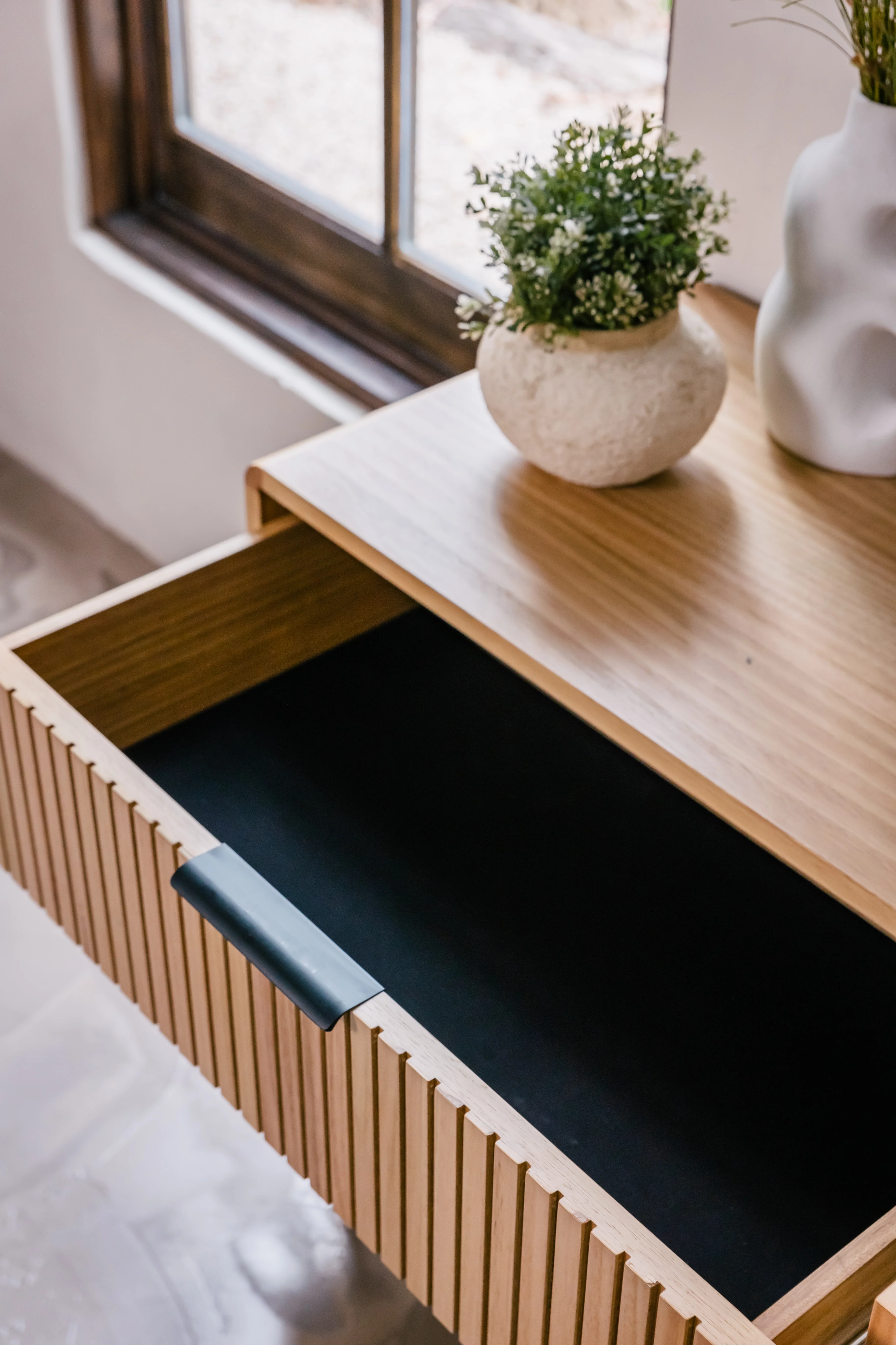 Eriksen Natural Dresser - Image 6